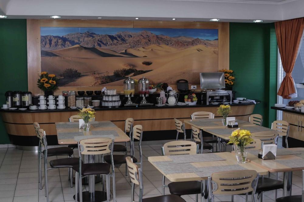 Sables Hotel Гуарульос Екстериор снимка