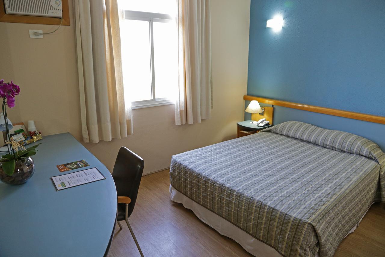 Sables Hotel Гуарульос Екстериор снимка