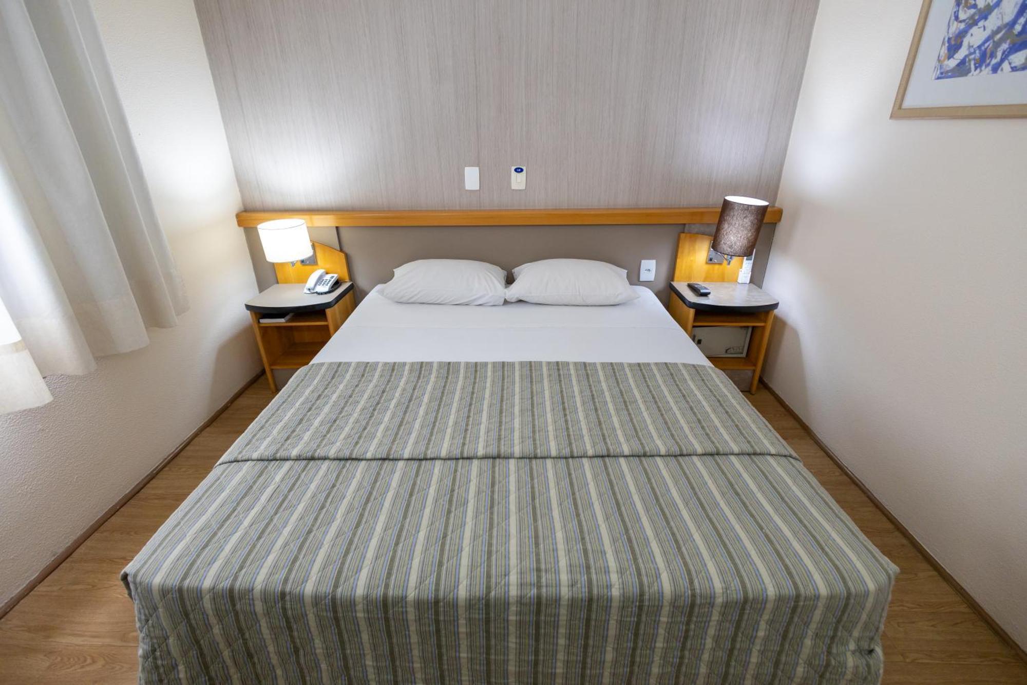 Sables Hotel Гуарульос Екстериор снимка