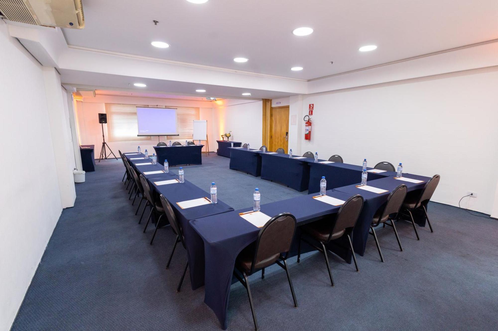 Sables Hotel Гуарульос Екстериор снимка