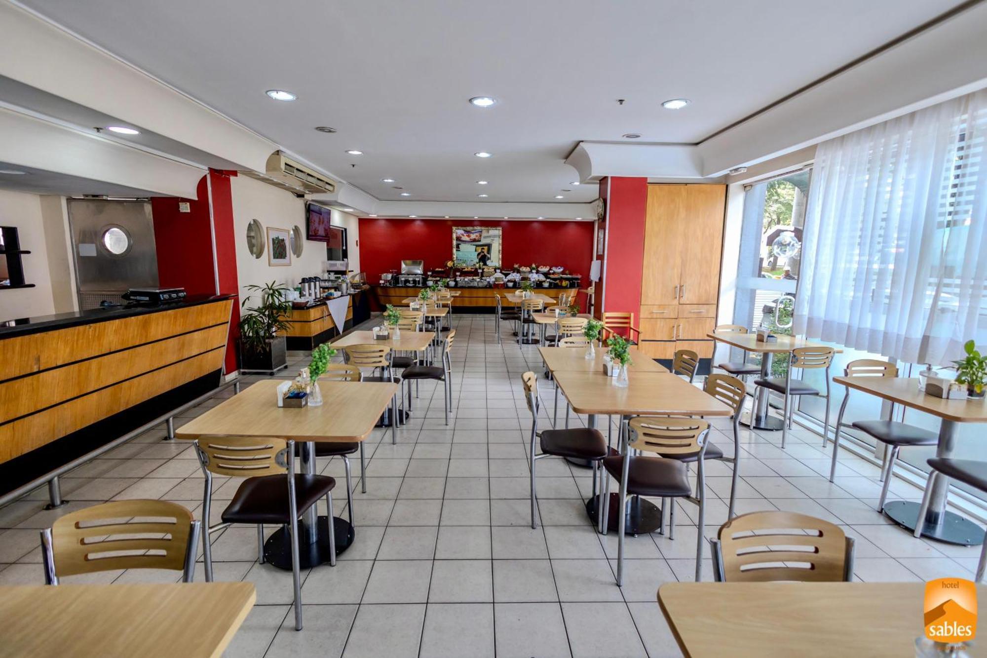 Sables Hotel Гуарульос Екстериор снимка