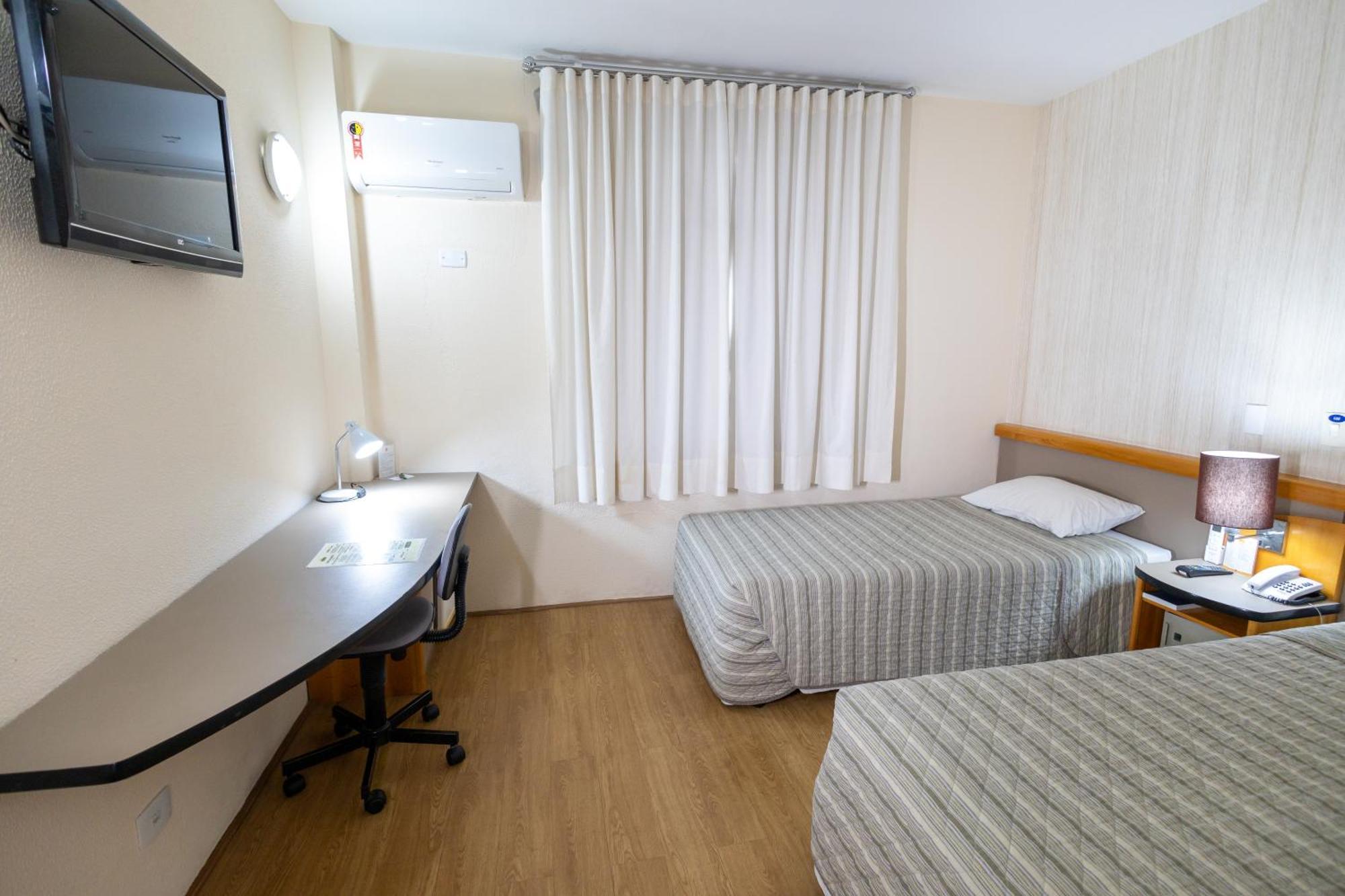 Sables Hotel Гуарульос Екстериор снимка