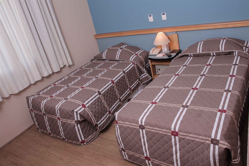 Sables Hotel Гуарульос Екстериор снимка